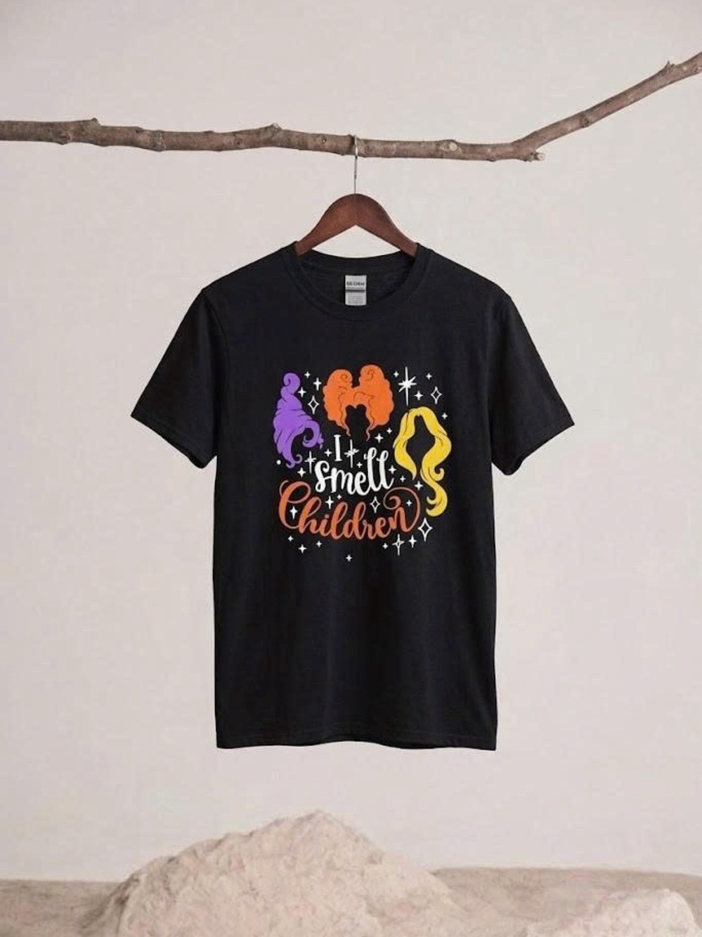 I Smell Children Graphic Tee Spooky Witch Sisters Halloween Black T-Shirt